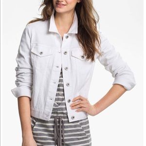 TWO BY VINCE CAMUTO WHITE DENIM JACKET